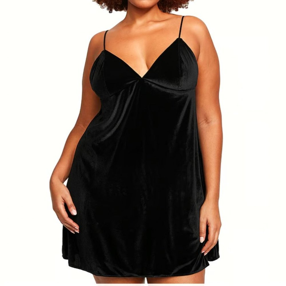 Victoria's Secret Velvet Slip/Dress - Medium - NWT